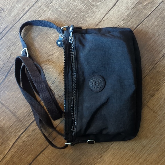 Kipling crossbody bag - Picture 1 of 3